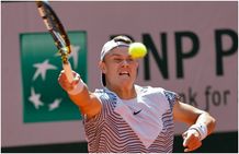 Wimbledon 2023: 3ನೇ ಸುತ್ತಿಗೆ ಕಾಲಿಟ್ಟ ಹೋಲ್ಗರ್ ರೂನ್, ಡೆನಿಲ್ ಮಡ್ವೆಡೇವ್