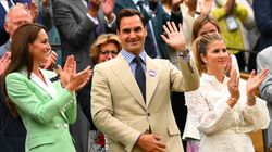 Wimbledon 2023: ಸೆಂಟರ್ ಕೋರ್ಟ್‌ಗೆ ಬಂದ ಟೆನ್ನಿಸ್ ದಿಗ್ಗಜ ರೋಜರ್ ಫೆಡರರ್‌ಗೆ ಎದ್ದು ನಿಂತು ಚಪ್ಪಾಳೆ