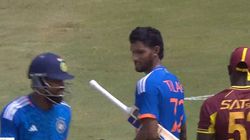 ತಿಲಕ್ ಅರ್ಧಶತಕ ಗಳಿಸುವ ಅವಕಾಶ ಕಸಿದುಕೊಂಡ ಹಾರ್ದಿಕ್; ಕೊಹ್ಲಿಗಾಗಿ ಧೋನಿ ಮಾಡಿದ ತ್ಯಾಗದ ವಿಡಿಯೋ ವೈರಲ್