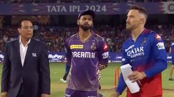 RCB VS KKR: ಟಾಸ್‌ ಗೆದ್ದ ಕೆಕೆಆರ್‌ ಫೀಲ್ಡೀಂಗ್ ಆಯ್ಕೆ: ಆರ್‌ಸಿಬಿ ತಂಡದಲ್ಲಿ ಇಲ್ಲ ಬದಲಾವಣೆ