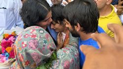 Watch video: ತಾಯ್ನಾಡಿಗೆ ಮರಳುತ್ತಿದ್ದಂತೆ ಕಣ್ಣೀರಿಟ್ಟ ವಿನೇಶ್ ಫೋಗಟ್