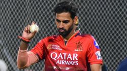 KKR vs RCB: ಭುವನೇಶ್ವರ್ ಕುಮಾರ್ ಆರ್‌ಸಿಬಿ ಪರ ಆಡದಿರಲು ಕಾರಣವೇನು?