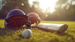 Shocking: ಬಿಸಿಲಿನ ಧಗೆಗೆ ಮೈದಾನದಲ್ಲೇ ಜೀವ ಕಳೆದುಕೊಂಡ ಪಾಕ್‌ ಕ್ರಿಕೆಟಿಗ!