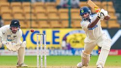 ಟೀಕೆಗಳಿಗೆ ಮೈದಾನದಲ್ಲಿ ಉತ್ತರ ನೀಡಿದ ಸರ್ಫರಾಜ್‌ ಖಾನ್: ಶತಕ ಬಾರಿಸಿದ ಮುಂಬೈ ಬ್ಯಾಟರ್