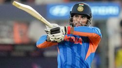 ದಕ್ಷಿಣ ಆಫ್ರಿಕಾ ವಿರುದ್ಧ 4 ರನ್‌ ಬಾರಿಸುತ್ತಲೇ ತಿಲಕ್‌ ದಾಖಲೆ