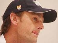 ഗില്‍ക്രിസ്റ്റ് പഞ്ചാബ് കിങ്സ് ഇലവന്‍ ക്യാപ്റ്റന്‍