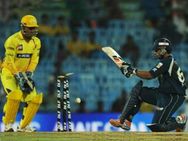 ഡെക്കാനെ ചെന്നൈ മലര്‍ത്തിയടിച്ചു