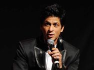 കളികാണാന്‍ ഷാരൂഖ് ഖാന്‍ കൊച്ചിയില്‍