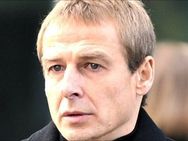 ക്ലിന്‍സ്മാന്‍ അമേരിക്കന്‍ കോച്ച്