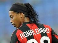 റൊണാള്‍ഡീഞ്ഞോ ബ്രസീല്‍ ടീമില്‍