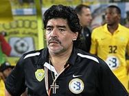 മറഡോണ ഇറാഖിന്റെ കോച്ചാകുന്നു