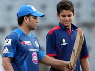 സച്ചിന്‍ വിരമിക്കുന്നു; അര്‍ജുന്‍ അരങ്ങേറുന്നു