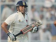 ലാലീ ലാലീ ലേ ലാലീ, ലാഹ്ലീ ലാഹ്ലീ ലേ സച്ചിന്‍