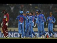 റെയ്‌നയുടെ നാക്ക്പൊന്ന്; ഇന്ത്യ വിന്‍ഡീസിനെ കറക്കി