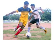 ടൈറ്റാനിയത്തെ തകര്‍ത്ത് പോലീസ് സെമിയില്‍