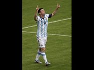 അടിച്ചും തിരിച്ചടിച്ചും മെസ്സിയും മുസയും