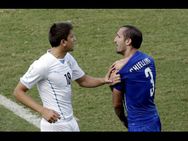 സുവാരസിന്റെ കടിയില്‍ നോര്‍വെക്കാരന് കൈനിറയെ പണം