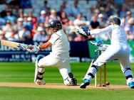 കോലിക്കും ബിന്നിക്കും വെറും 1; ഭുവിക്കും ഷമിക്കും 'ഫിഫ്റ്റീസ്'!