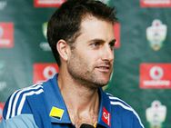 ഓസ്‌ട്രേലിയന്‍ ക്രിക്കറ്റര്‍ സൈമണ്‍ കാറ്റിച്ച് ക്രിക്കറ്റില്‍ നിന്നും വിരമിച്ചു