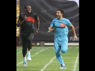 ഉസൈന്‍ ബോള്‍ട്ട് ക്രിക്കറ്റിലും കേമന്‍, പാവം യുവരാജ് സിംഗ്!