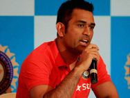 സണ്ണിക്കും രവിശാസ്ത്രിക്കും ധോണിയുടെ ഇരട്ടി ശമ്പളം?