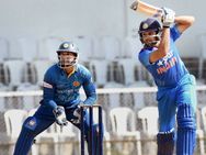 സെഞ്ചുറിയോടെ രോഹിത് ഫോമില്‍; ദയനീയ തോല്‍വിയോടെ ലങ്ക തുടങ്ങി