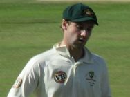 ബൗണ്‍സര്‍ തലയില്‍ കൊണ്ട് ഓസ്ട്രേലിയന്‍ താരം ഹ്യൂഗ്സ് ഗുരുതരാവസ്ഥയില്‍