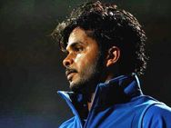 ധോണിയ്ക്കിട്ട് പണിത് നമ്മുടെ ശ്രീശാന്ത്, മറ്റുള്ളവര്‍ അഭിനന്ദിച്ചു