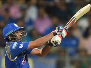 ഐപിഎല്ലില്‍ തീപാറും, ചെന്നൈയും മുംബൈയും നേര്‍ക്കുനേര്‍