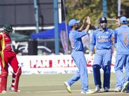 സിംബാബ്‌വെ ഇന്ത്യയെ വിറപ്പിച്ചു, പിന്നെ കീഴടങ്ങി, വെറും നാല് റണ്‍സിന്!