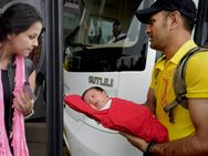 മീന്‍ ഇഷ്ടമല്ല, ബൈക്ക് വളരെയിഷ്ടം; ഇഷ്ടങ്ങളും ഇഷ്ടക്കുറവുകളും ധോണി തുറന്നുപറയുന്നു