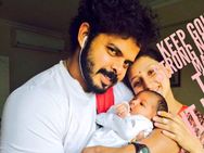 ശ്രീശാന്ത് കുട്ടിയുമൊത്തുള്ള ചിത്രങ്ങള്‍ കാണാം