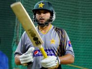 ഇന്ത്യയില്‍ വരാം, പക്ഷേ എഴുതി ഒപ്പിട്ട് തരണം: ഷാഹിദ് അഫ്രീദി!