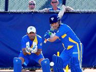 സച്ചിനും ഗാംഗുലിക്കും ഫിഫ്റ്റി; ബ്ലാസ്റ്റേഴ്‌സിന് 20 ഓവറില്‍ 219 റണ്‍സ്!