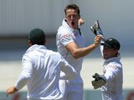 മോര്‍ക്കലിന്റെ ഫാസ്റ്റ് ബൗളിംഗില്‍ ഇന്ത്യ പകച്ചു, കോലിയും ഔട്ട്!