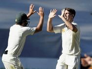 സെഞ്ചുറി, തൊട്ടിലാട്ടി ഡേവിഡ് വാര്‍ണര്‍; ഇന്ത്യയ്ക്ക് ജയിക്കാന്‍ 331!