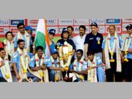 കണ്ണ് കാണുന്ന ധോണിയും കൂട്ടരും കാണണം... അന്ധക്രിക്കറ്റില്‍ ഇന്ത്യയ്ക്ക് എഷ്യാകപ്പ്