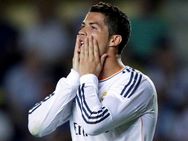 റിപ്പോര്‍ട്ടറുടെ ചോദ്യത്തില്‍ കുപിതനായ റൊണാള്‍ഡോ പത്രസമ്മേളനത്തിനിടെ ഇറങ്ങിപ്പോയി