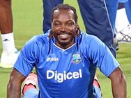 വനിതാ ജേര്‍ണലിസ്റ്റിനോട് 'ത്രീസം' ചെയ്തിട്ടുണ്ടോ എന്ന് ക്രിസ് ഗെയ്ല്‍... ഐപിഎല്ലിലും വിവാദം!