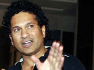 ഗാംഗുലി - ശാസ്ത്രി വിവാദത്തിലേക്ക് സച്ചിന്റെ വക അഞ്ഞൂറ്... വിവാദം അടങ്ങുന്നില്ല?