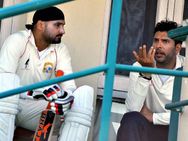 യുവരാജ് സിംഗിനെയും ഹര്‍ഭജന്‍ സിംഗിനെയും ഷോയിബ് അക്തര്‍ മുറിയിലിട്ട് തല്ലി?