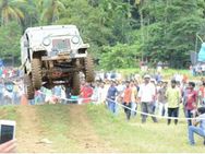 കൈലി മടക്കിക്കുത്തി അച്ചായന്‍ ജീപ്പിലിങ്ങനെ പറന്ന് വരുവാണേ, എന്നാ കിടുവാ; 'ഭൂതത്താന്‍ കെട്ടിലെ' താരം