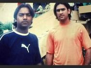 ധോണിയെ ഹെലികോപ്റ്റര്‍ ഷോട്ട് പഠിപ്പിച്ച കൂട്ടുകാരന്റെ ദുരന്തകഥ.. 32ആം വയസ്സില്‍ വിടപറഞ്ഞ സന്തോഷ്!