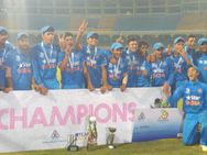 ഏഷ്യാകപ്പ് ക്രിക്കറ്റ് കിരീടം ഇന്ത്യയ്ക്ക്, ശ്രീലങ്കയെ പുലിമടയില്‍ ചെന്ന് വീഴ്ത്തിയത് 34 റണ്‍സിന്!