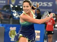 സെര്‍ബിയന്‍ സുന്ദരി കോര്‍ട്ട് വിട്ടു, ആരാധകര്‍ എങ്ങനെ സഹിക്കും!!