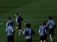 ചാമ്പ്യന്‍സ് ലീഗ് പ്രീക്വാര്‍ട്ടര്‍ കളിക്കുന്നത് ആരൊക്കെ? റയലും ബയേണും നോക്കൗട്ട് യോഗ്യത നേടിയത് രണ്ടാം നിരക്കാരായിട്ട്!