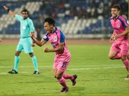 ഐ ലീഗില്‍ ബെംഗളുരു എഫ് സി ധരിച്ചത് പിങ്ക് ജഴ്‌സി ! നീലയെ ഒഴിവാക്കി പിങ്കണിഞ്ഞതിന്റെ രഹസ്യമറിഞ്ഞാല്‍ നിങ്ങള്‍ കൈയ്യടിക്കും !!!