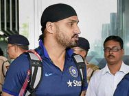 യുവരാജിന്റെ മടങ്ങിവരവ് പ്രചോദനമായി; ഹര്‍ഭജന്‍ സിങ്ങും മടങ്ങിവരാന്‍ തയ്യാറെടുക്കുന്നു