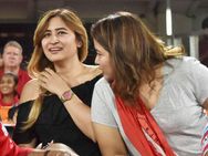 ഭുവിയുടെ 5 വിക്കറ്റ്.. വോറയുടെ 95 റണ്‍സ്... സണ്‍റൈസേഴ്‌സ് - കിംഗ്‌സ് ഇലവന്‍ കളി തട്ടുതകര്‍പ്പൻ!!