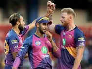 ഡല്‍ഹിയെ തകര്‍ക്കാന്‍ സ്മിത്തും സംഘവും!! സഹീറിന് ആശ്വസിക്കാന്‍ ഒന്നുമില്ല..